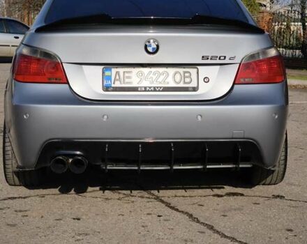 Серый БМВ 5 Серия, объемом двигателя 3 л и пробегом 351 тыс. км за 13000 $, фото 5 на Automoto.ua