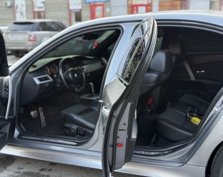 Серый БМВ 5 Серия, объемом двигателя 3 л и пробегом 347 тыс. км за 8700 $, фото 20 на Automoto.ua