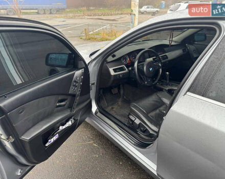 Серый БМВ 5 Серия, объемом двигателя 2.5 л и пробегом 227 тыс. км за 7000 $, фото 10 на Automoto.ua