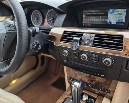 Серый БМВ 5 Серия, объемом двигателя 2.5 л и пробегом 251 тыс. км за 8500 $, фото 20 на Automoto.ua