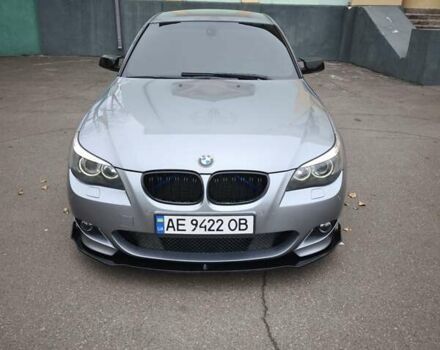 Серый БМВ 5 Серия, объемом двигателя 3 л и пробегом 351 тыс. км за 13000 $, фото 1 на Automoto.ua