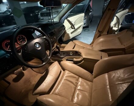 Серый БМВ 5 Серия, объемом двигателя 3 л и пробегом 420 тыс. км за 3850 $, фото 10 на Automoto.ua