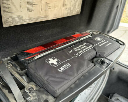 Сірий БМВ 5 Серія, об'ємом двигуна 2.5 л та пробігом 360 тис. км за 7900 $, фото 11 на Automoto.ua