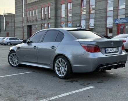 Серый БМВ 5 Серия, объемом двигателя 3 л и пробегом 347 тыс. км за 8700 $, фото 3 на Automoto.ua