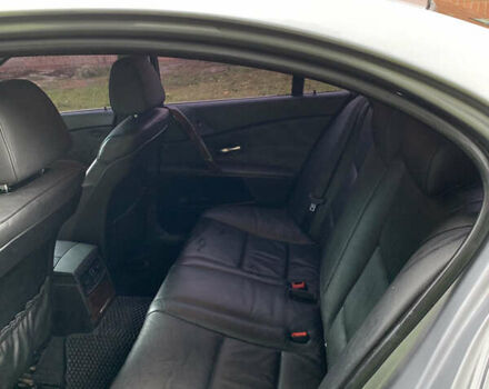 Серый БМВ 5 Серия, объемом двигателя 2.99 л и пробегом 368 тыс. км за 9450 $, фото 7 на Automoto.ua