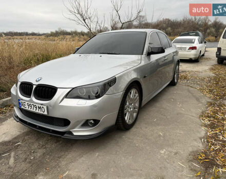 Серый БМВ 5 Серия, объемом двигателя 3 л и пробегом 254 тыс. км за 11500 $, фото 6 на Automoto.ua