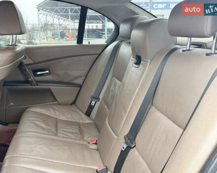 Серый БМВ 5 Серия, объемом двигателя 2.5 л и пробегом 378 тыс. км за 6500 $, фото 19 на Automoto.ua