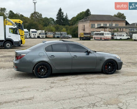 Серый БМВ 5 Серия, объемом двигателя 3 л и пробегом 498 тыс. км за 9500 $, фото 1 на Automoto.ua