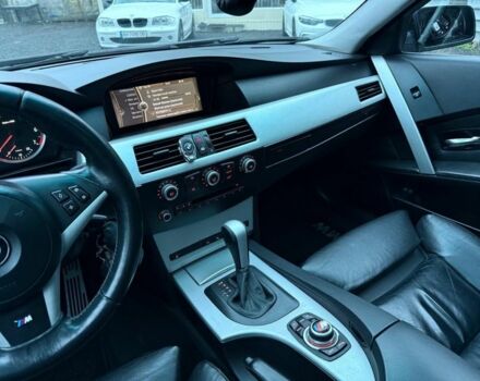 Серый БМВ 5 Серия, объемом двигателя 4.4 л и пробегом 250 тыс. км за 7600 $, фото 12 на Automoto.ua