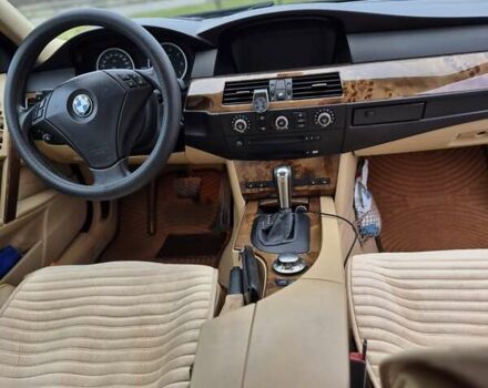 Серый БМВ 5 Серия, объемом двигателя 2.5 л и пробегом 251 тыс. км за 8500 $, фото 35 на Automoto.ua