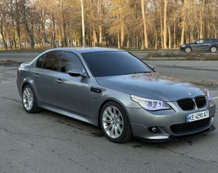 Серый БМВ 5 Серия, объемом двигателя 3 л и пробегом 347 тыс. км за 8700 $, фото 6 на Automoto.ua