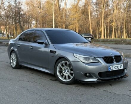 Серый БМВ 5 Серия, объемом двигателя 3 л и пробегом 347 тыс. км за 8700 $, фото 2 на Automoto.ua