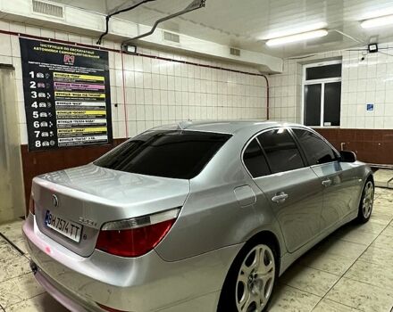 Серый БМВ 5 Серия, объемом двигателя 2.5 л и пробегом 239 тыс. км за 8300 $, фото 2 на Automoto.ua