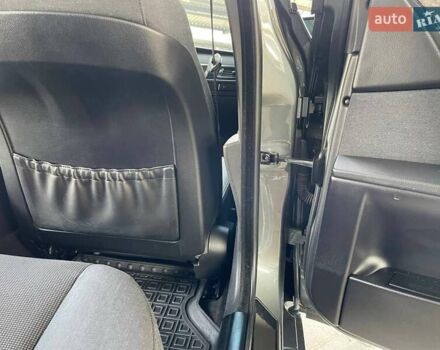 Сірий БМВ 5 Серія, об'ємом двигуна 2.5 л та пробігом 350 тис. км за 8750 $, фото 24 на Automoto.ua
