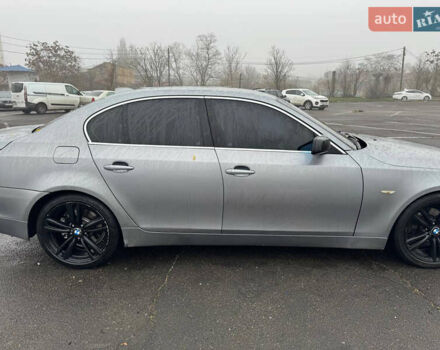 Серый БМВ 5 Серия, объемом двигателя 2.5 л и пробегом 227 тыс. км за 7000 $, фото 2 на Automoto.ua