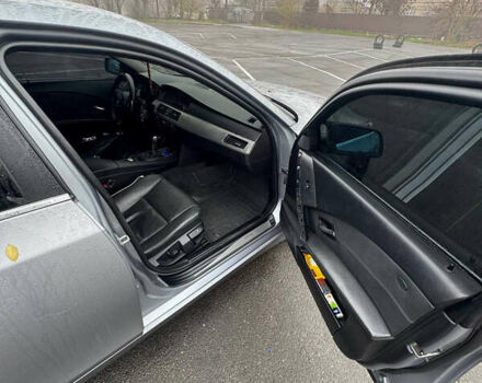 Серый БМВ 5 Серия, объемом двигателя 2.5 л и пробегом 227 тыс. км за 7000 $, фото 15 на Automoto.ua