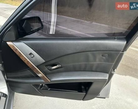 Серый БМВ 5 Серия, объемом двигателя 2.99 л и пробегом 370 тыс. км за 8750 $, фото 10 на Automoto.ua