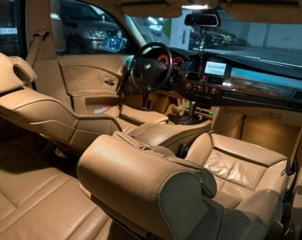 Серый БМВ 5 Серия, объемом двигателя 3 л и пробегом 420 тыс. км за 3850 $, фото 9 на Automoto.ua