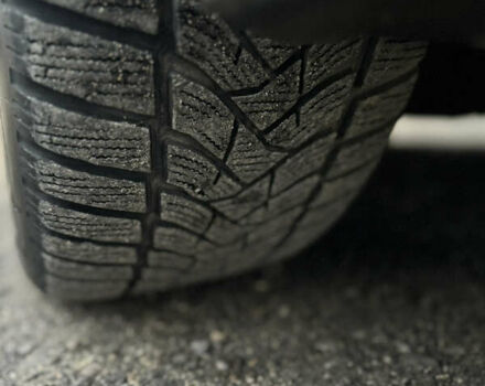 Серый БМВ 5 Серия, объемом двигателя 3 л и пробегом 498 тыс. км за 9500 $, фото 12 на Automoto.ua