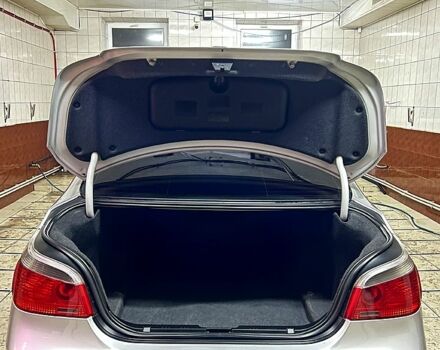 Серый БМВ 5 Серия, объемом двигателя 2.5 л и пробегом 239 тыс. км за 8300 $, фото 10 на Automoto.ua