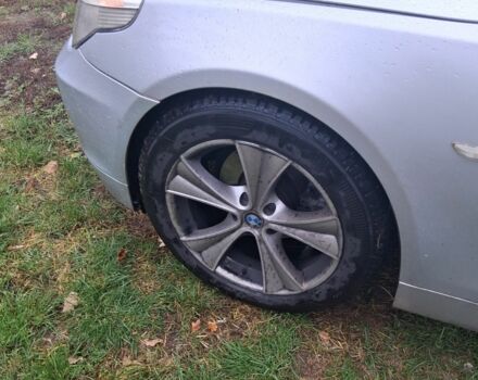 Серый БМВ 5 Серия, объемом двигателя 2 л и пробегом 275 тыс. км за 1500 $, фото 5 на Automoto.ua