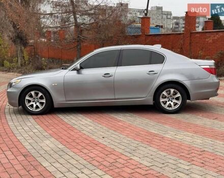 Серый БМВ 5 Серия, объемом двигателя 2.5 л и пробегом 289 тыс. км за 7500 $, фото 3 на Automoto.ua