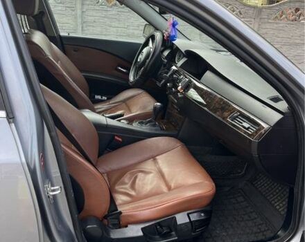 Серый БМВ 5 Серия, объемом двигателя 3 л и пробегом 350 тыс. км за 4900 $, фото 2 на Automoto.ua