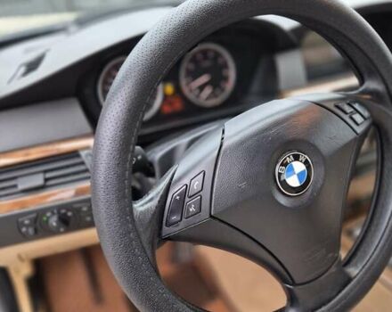 Серый БМВ 5 Серия, объемом двигателя 2.5 л и пробегом 251 тыс. км за 8500 $, фото 15 на Automoto.ua