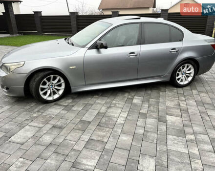 Серый БМВ 5 Серия, объемом двигателя 2.99 л и пробегом 340 тыс. км за 13000 $, фото 1 на Automoto.ua