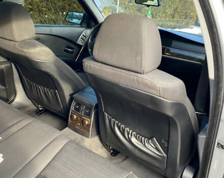 Серый БМВ 5 Серия, объемом двигателя 3 л и пробегом 388 тыс. км за 7500 $, фото 17 на Automoto.ua