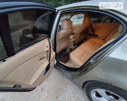 Серый БМВ 5 Серия, объемом двигателя 2 л и пробегом 270 тыс. км за 6900 $, фото 2 на Automoto.ua