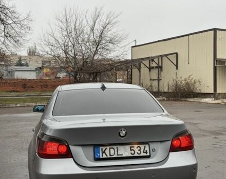 Серый БМВ 5 Серия, объемом двигателя 3 л и пробегом 300 тыс. км за 4500 $, фото 3 на Automoto.ua