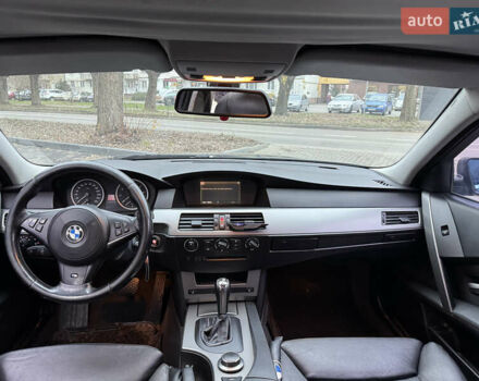 Серый БМВ 5 Серия, объемом двигателя 2.5 л и пробегом 270 тыс. км за 6850 $, фото 17 на Automoto.ua