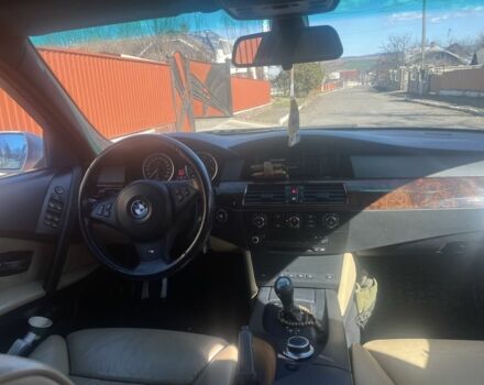 БМВ 5 Серия 2006 в Кицмане на Automoto.ua Серый БМВ 5 Серия, объемом двигателя 3 л и пробегом 211 тыс. км за 8200 $, фото 4 на Automoto.ua