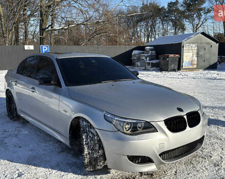 Серый БМВ 5 Серия, объемом двигателя 3 л и пробегом 380 тыс. км за 9500 $, фото 1 на Automoto.ua