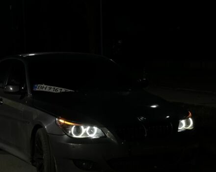 Серый БМВ 5 Серия, объемом двигателя 3 л и пробегом 374 тыс. км за 8200 $, фото 5 на Automoto.ua