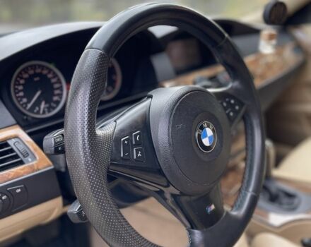 Серый БМВ 5 Серия, объемом двигателя 3 л и пробегом 362 тыс. км за 4499 $, фото 12 на Automoto.ua