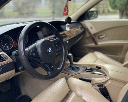 Серый БМВ 5 Серия, объемом двигателя 3 л и пробегом 362 тыс. км за 4499 $, фото 11 на Automoto.ua