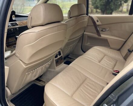 Серый БМВ 5 Серия, объемом двигателя 3 л и пробегом 362 тыс. км за 4499 $, фото 14 на Automoto.ua