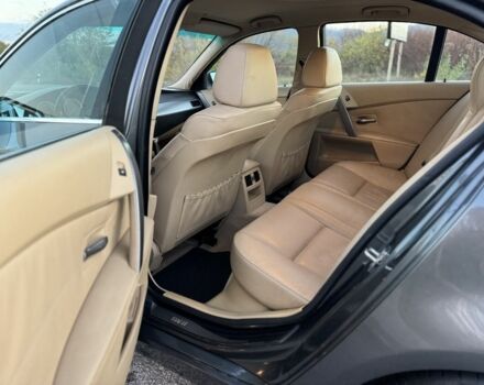 Серый БМВ 5 Серия, объемом двигателя 3 л и пробегом 330 тыс. км за 4500 $, фото 9 на Automoto.ua