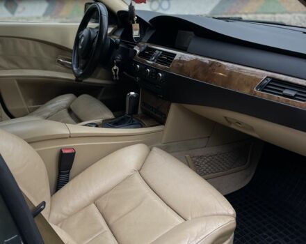 Серый БМВ 5 Серия, объемом двигателя 3 л и пробегом 362 тыс. км за 4499 $, фото 16 на Automoto.ua