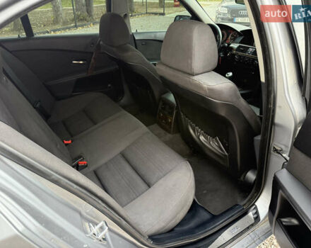 БМВ 5 Серия 2006 в Стрые на Automoto.ua Серый БМВ 5 Серия, объемом двигателя 3 л и пробегом 388 тыс. км за 8200 $, фото 53 на Automoto.ua