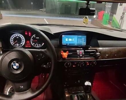 БМВ 5 Серия 2006 в Житомире на Automoto.ua Серый БМВ 5 Серия, объемом двигателя 2 л и пробегом 307 тыс. км за 8300 $, фото 12 на Automoto.ua