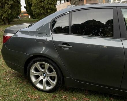 Серый БМВ 5 Серия, объемом двигателя 3 л и пробегом 362 тыс. км за 4499 $, фото 9 на Automoto.ua