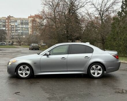 Серый БМВ 5 Серия, объемом двигателя 3 л и пробегом 300 тыс. км за 4500 $, фото 1 на Automoto.ua