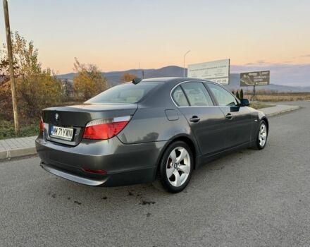 Серый БМВ 5 Серия, объемом двигателя 3 л и пробегом 330 тыс. км за 4500 $, фото 3 на Automoto.ua