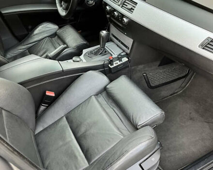 Серый БМВ 5 Серия, объемом двигателя 2.99 л и пробегом 340 тыс. км за 13000 $, фото 7 на Automoto.ua