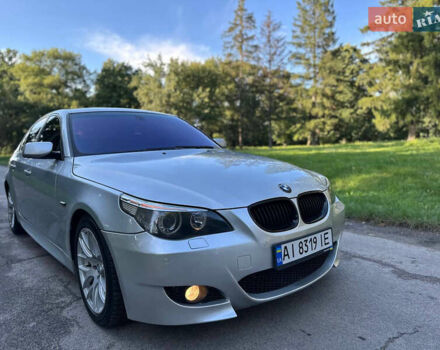 Серый БМВ 5 Серия, объемом двигателя 3 л и пробегом 225 тыс. км за 8999 $, фото 3 на Automoto.ua