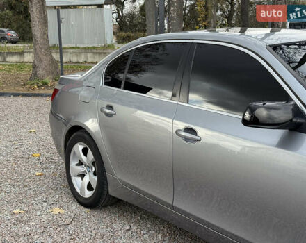 БМВ 5 Серия 2006 в Стрые на Automoto.ua Серый БМВ 5 Серия, объемом двигателя 3 л и пробегом 388 тыс. км за 8200 $, фото 19 на Automoto.ua