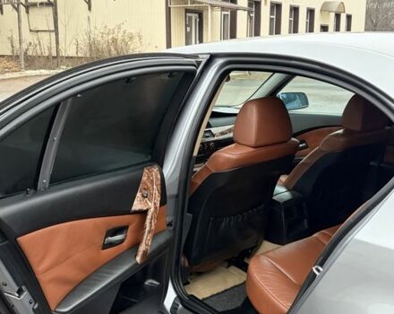 Серый БМВ 5 Серия, объемом двигателя 3 л и пробегом 300 тыс. км за 4500 $, фото 10 на Automoto.ua